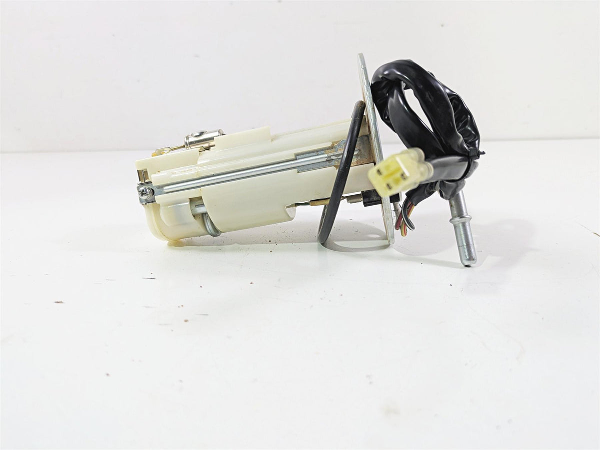 2023 Kawasaki ZX1400 ZX14R Ninja Fuel Gas Pump & Sending Unit 49miles 49040-0820 {{ shop.shopifyCountryName }} - Mototech271
