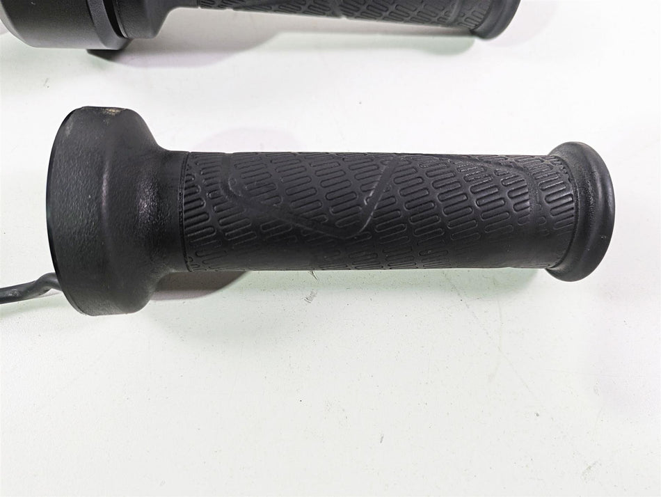 2018 KTM 1290 Super Duke R Ride By Wire E-Throttle Grip Set 60711012000 {{ shop.shopifyCountryName }} - Mototech271