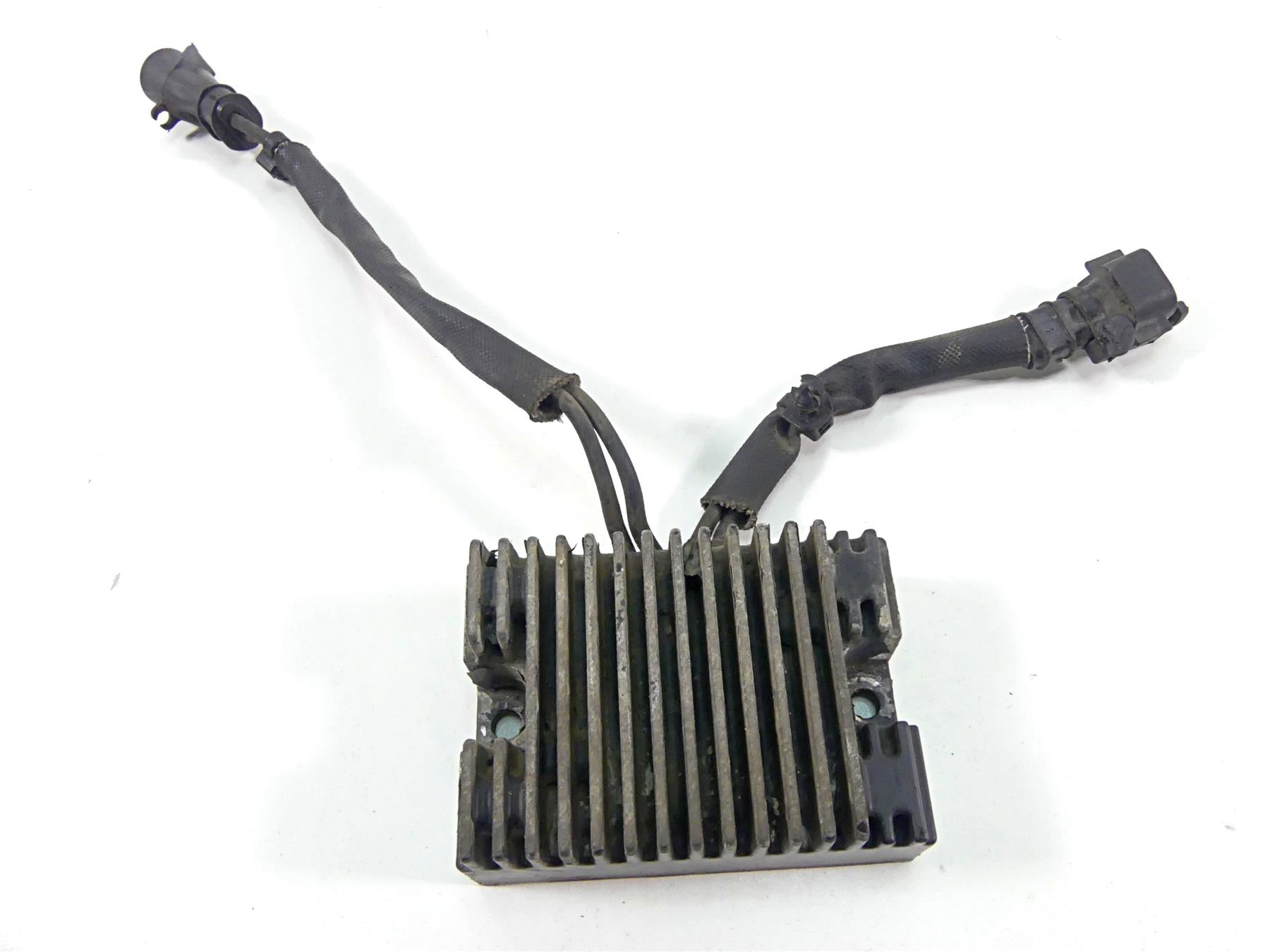 2009 Harley XR1200 Sportster Rectifier Voltage Regulator 74711-08 {{ shop.shopifyCountryName }} - Mototech271
