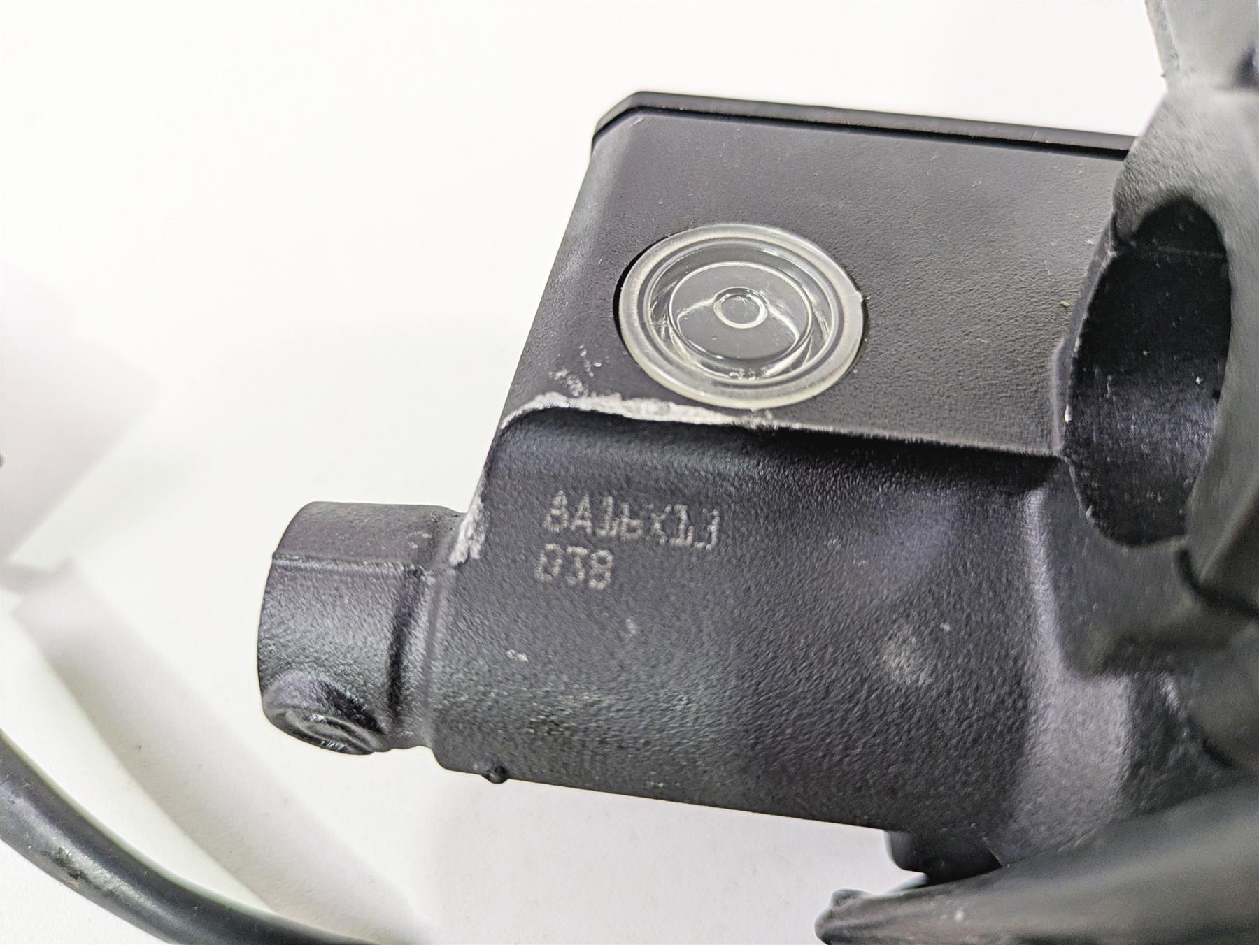 2018 Ducati Scrambler Desert Sled 800 Front Brake Master Cylinder Read 62440921B {{ shop.shopifyCountryName }} - Mototech271