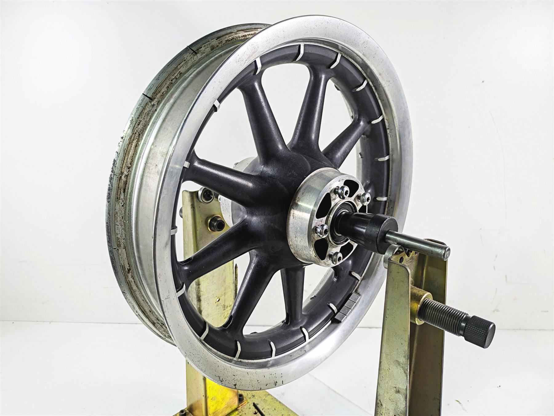 2003 Harley Touring FLHTCUI E-Glide 100th Straight 16x3 Front Wheel 43493-00 {{ shop.shopifyCountryName }} - Mototech271