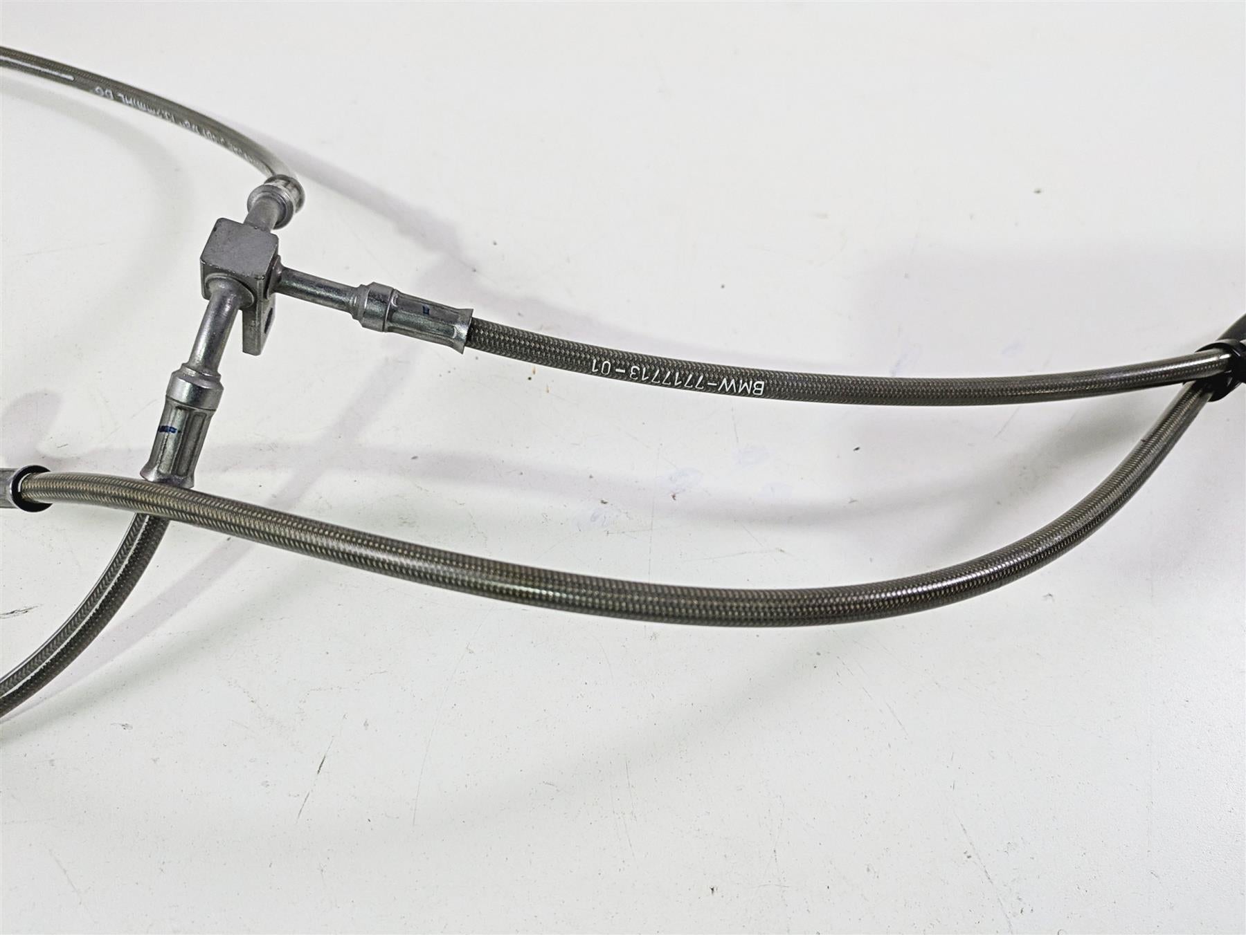 2021 BMW R1250GS K51 Adv Front Abs Brake Line Hose Set 34327717713 {{ shop.shopifyCountryName }} - Mototech271