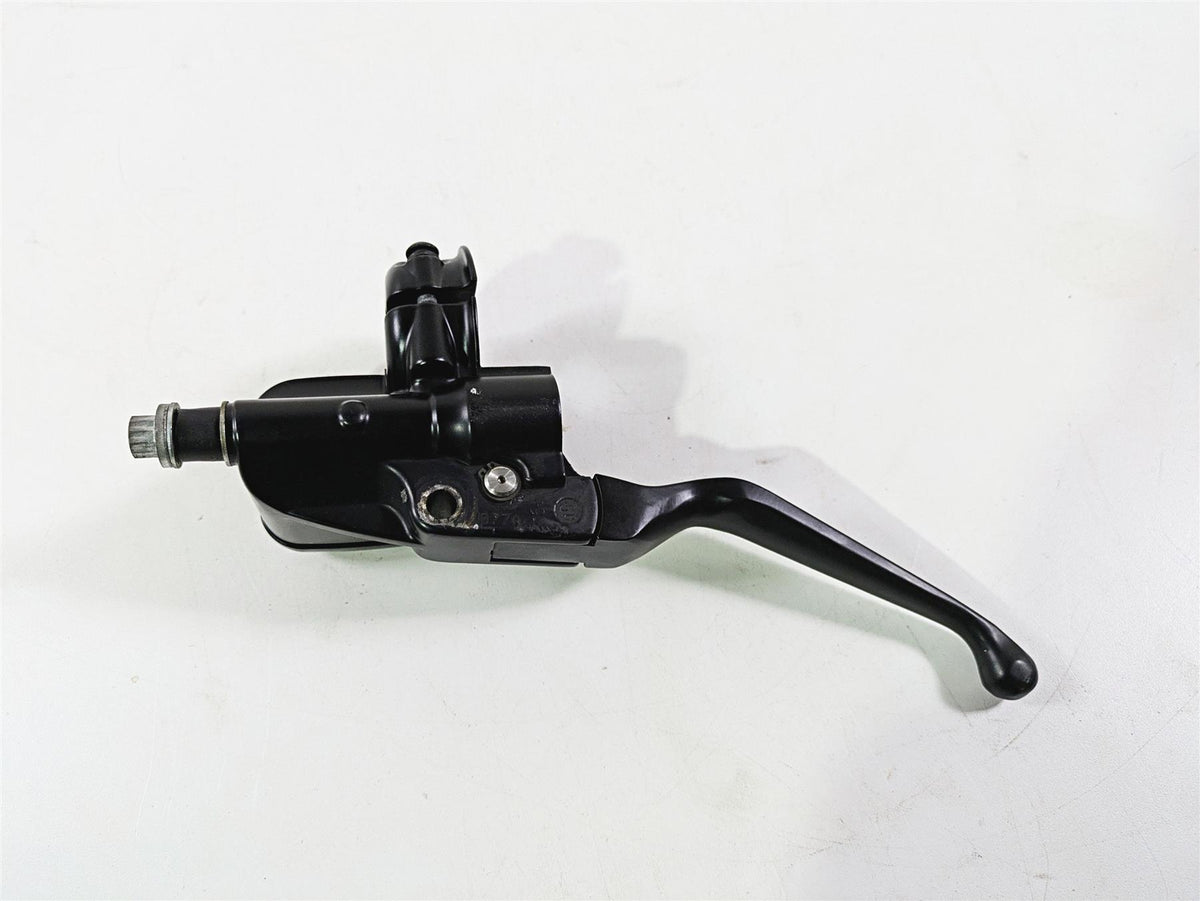 2017 Harley Dyna FXDB Street Bob Front Brake Master Cylinder 9/16" 45029-11D {{ shop.shopifyCountryName }} - Mototech271