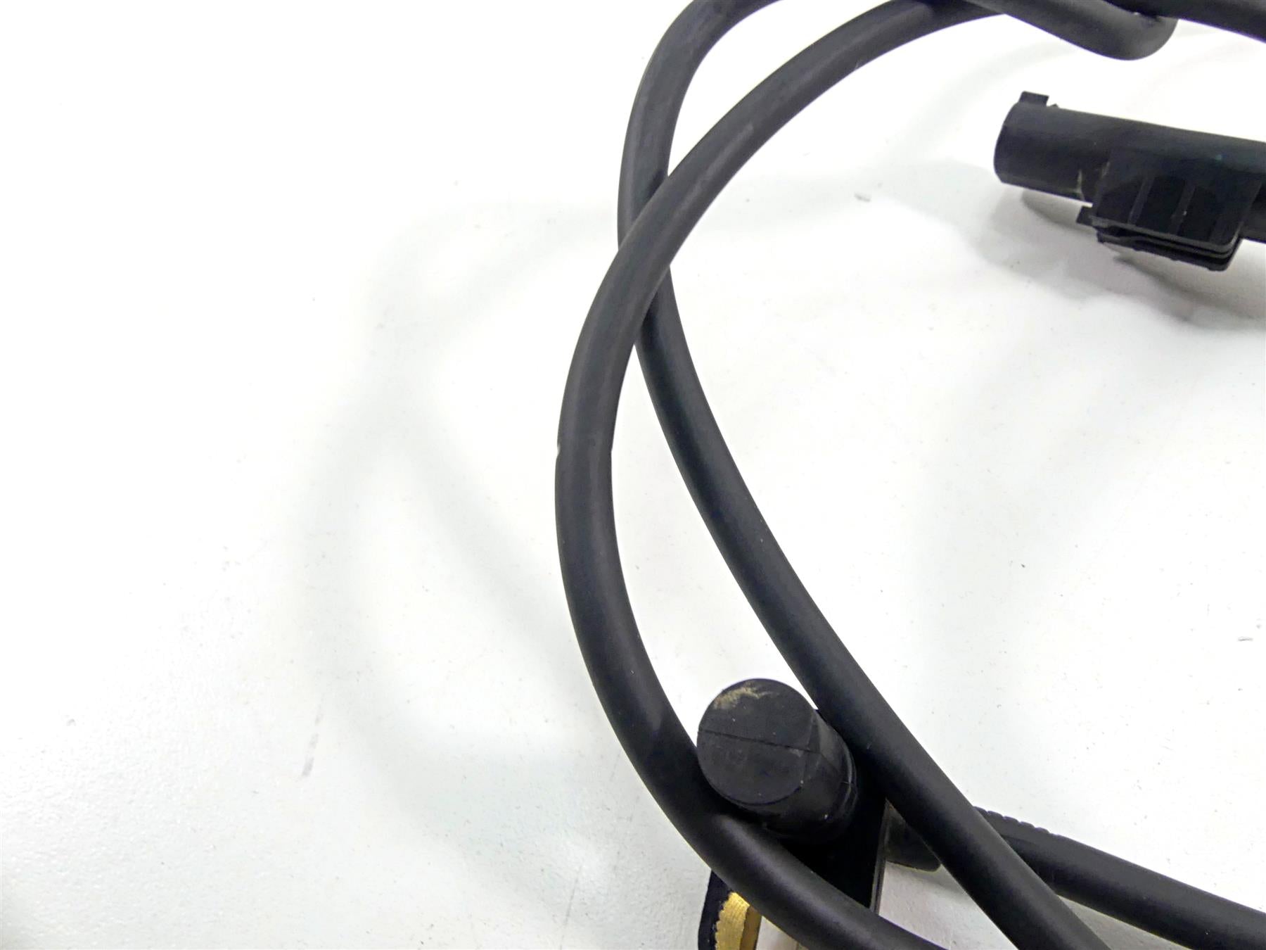 2016 KTM 1290 Super Duke R Rear Abs Brake Wheel Speed Sensor 76042025000 {{ shop.shopifyCountryName }} - Mototech271