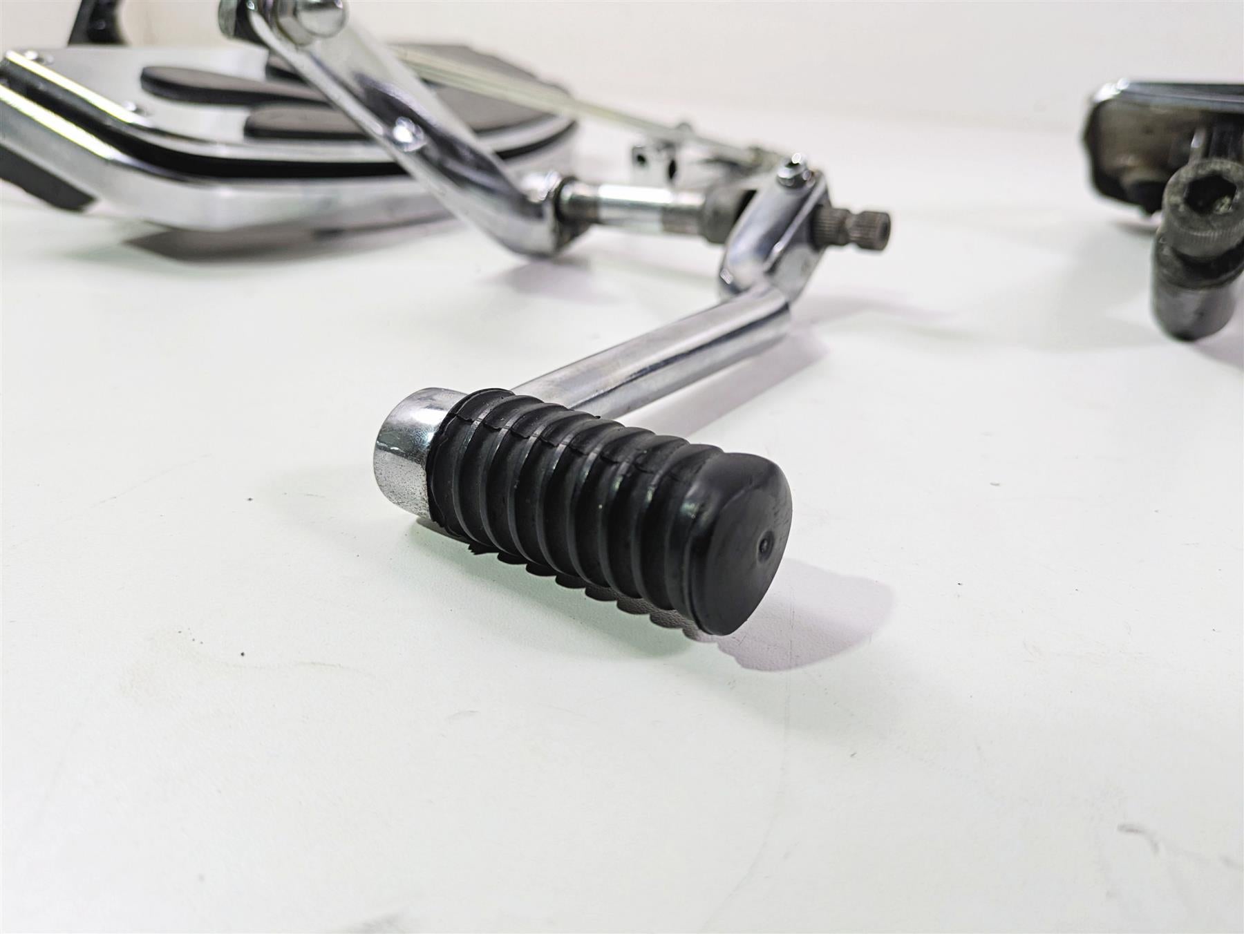 1998 Harley Touring FLHRCI Road King Floorboards Brake Pedal & Shifter 50621-79A {{ shop.shopifyCountryName }} - Mototech271