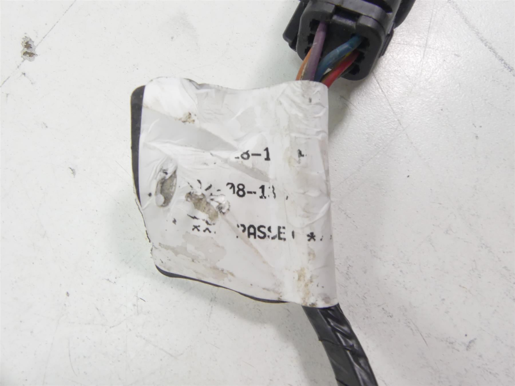 2013 Harley Touring FLHX Street Glide Taillight Tail Stop Brake Light 69615-10 {{ shop.shopifyCountryName }} - Mototech271