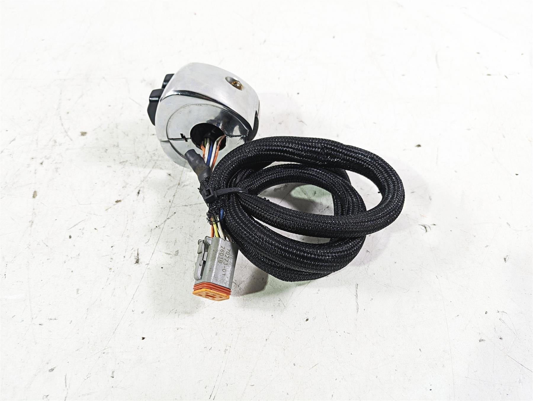 2002 Harley FLSTC Softail Heritage Left Chrome Hand Control Switch 71682-06A {{ shop.shopifyCountryName }} - Mototech271
