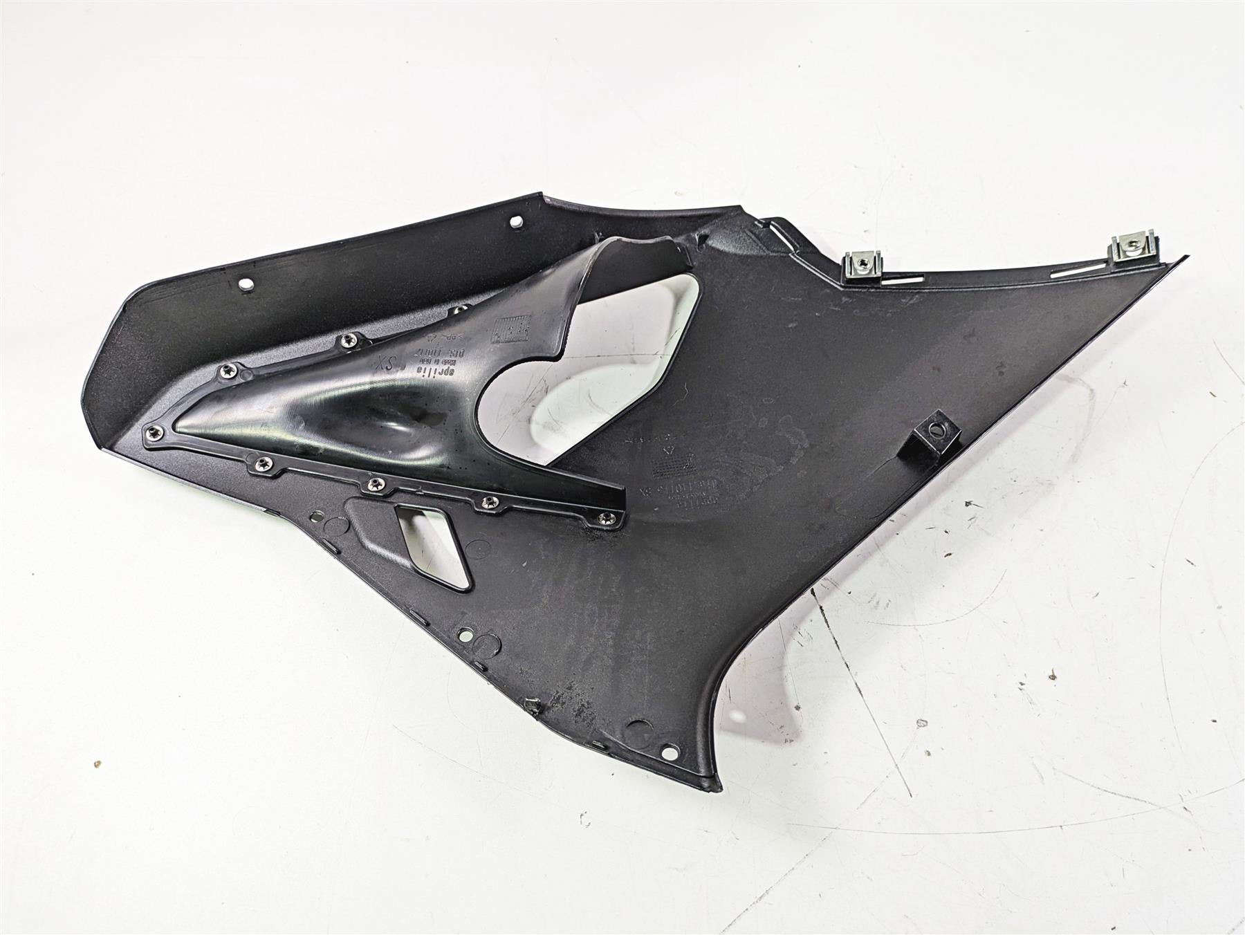 2008 Aprilia RSVR 1000 Factory Left Upper Main Fairing Cover Cowl AP8178173 {{ shop.shopifyCountryName }} - Mototech271