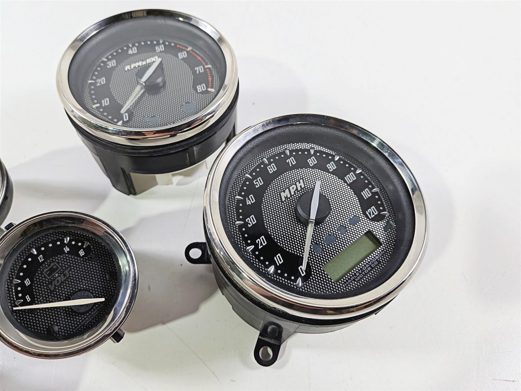 2011 Harley Touring FLHTCU CVO Electra Glide Speedometer Gauge Set 34k 74740-10-Mototech271