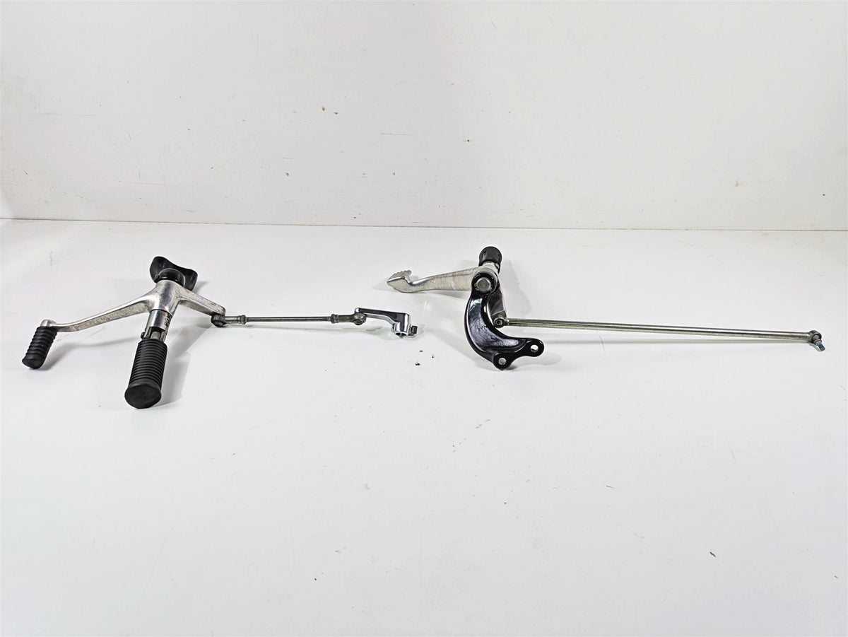 2007 Harley Sportster XL1200 C Front Footpeg Shifter Brake Pedal Set 42651-04 {{ shop.shopifyCountryName }} - Mototech271