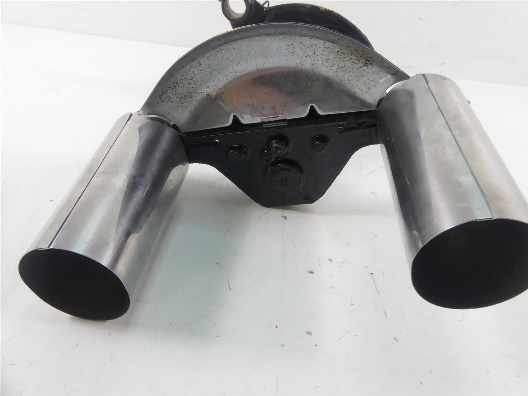 2011 Harley Touring FLTRX Road Glide Upper Lower Triple Tree Riser Set 45446-09 {{ shop.shopifyCountryName }} - Mototech271