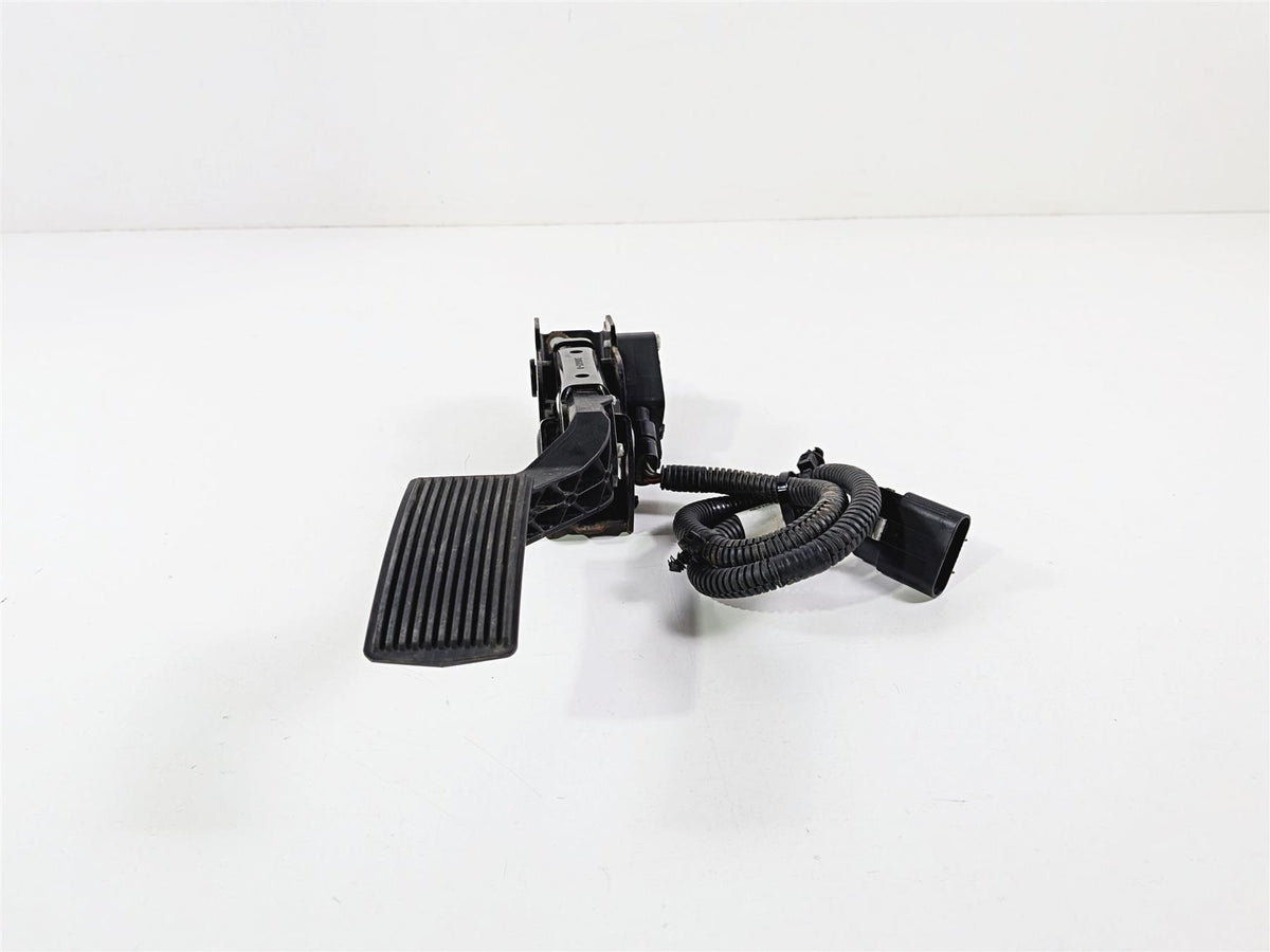 2022 Can Am Maverick X3 XRC Turbo RR 72" Throttle Accelerate Foot Pedal 707001803-Mototech271