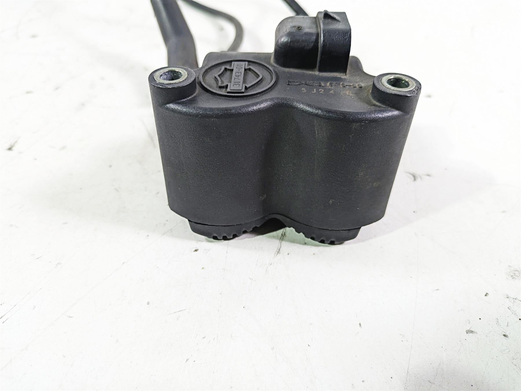 2003 Harley Touring FLHTCUI 100TH E-Glide Ignition Coil Wires Plugs 31743-01 {{ shop.shopifyCountryName }} - Mototech271