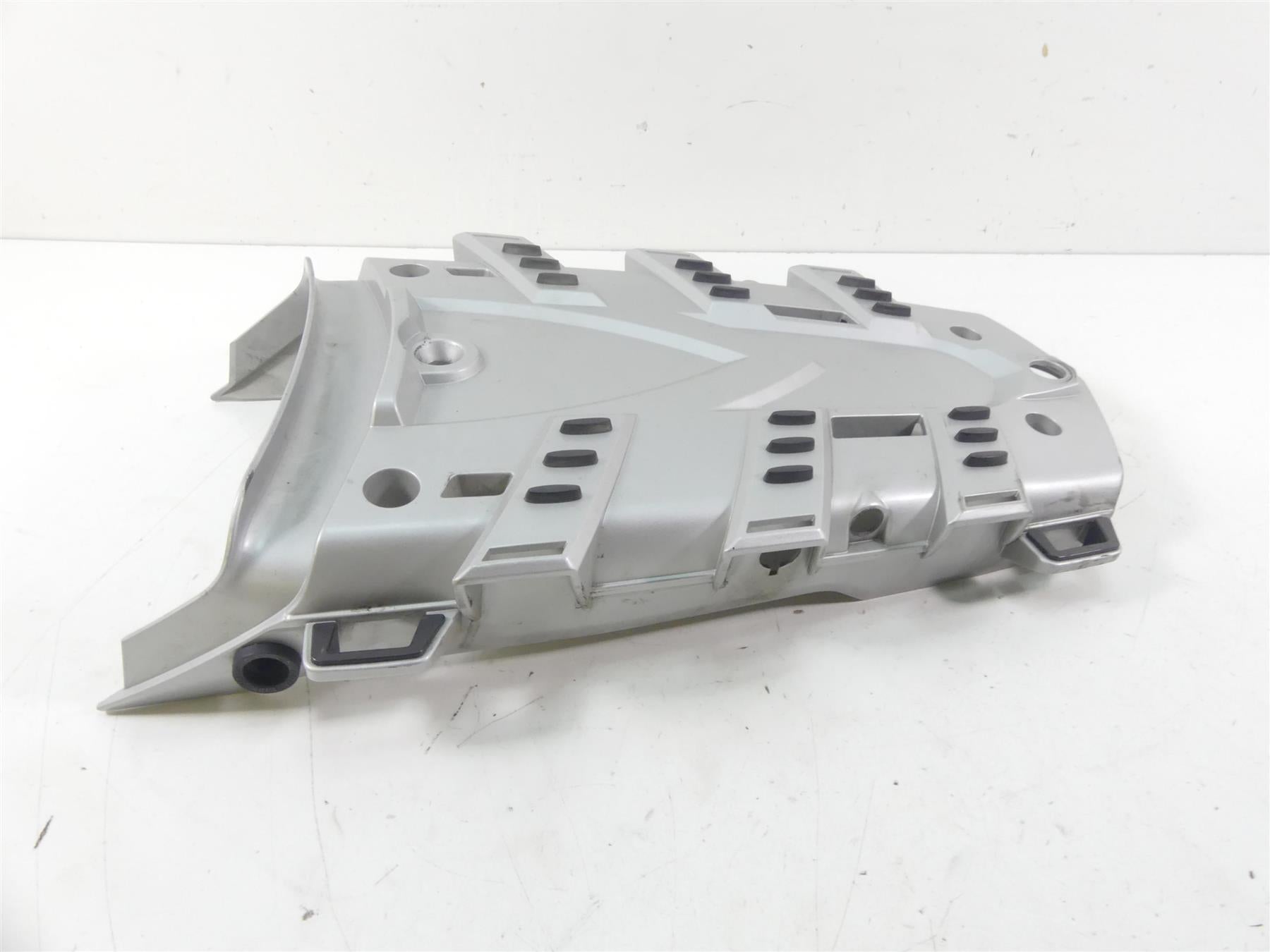 2008 BMW R1200GS K25 Rear Support Bracket Mount 46547693422 {{ shop.shopifyCountryName }} - Mototech271