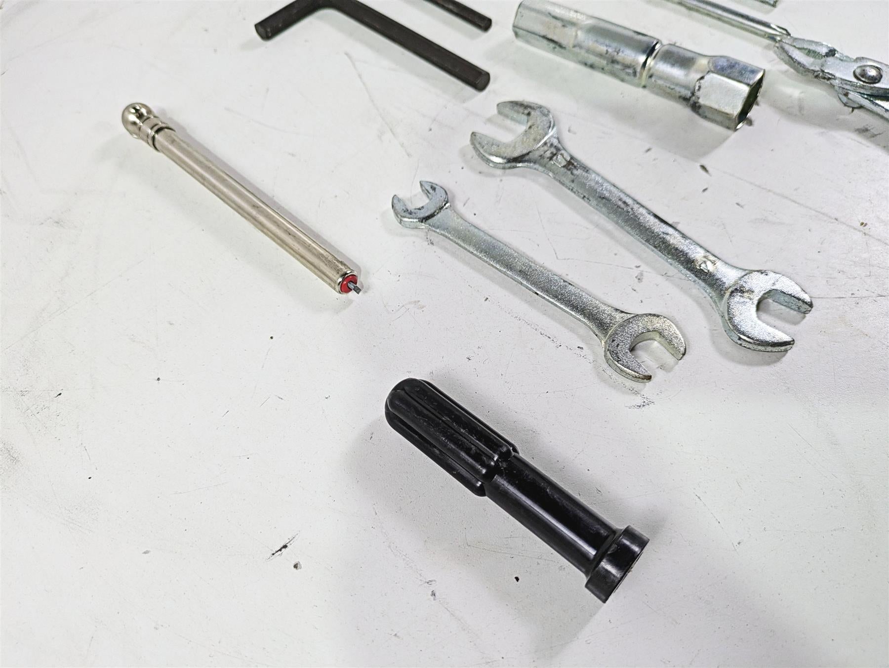 2004 Yamaha XVZ1300 Royal Star Oem Tool Kit Set Bag Wrenches Pliers {{ shop.shopifyCountryName }} - Mototech271