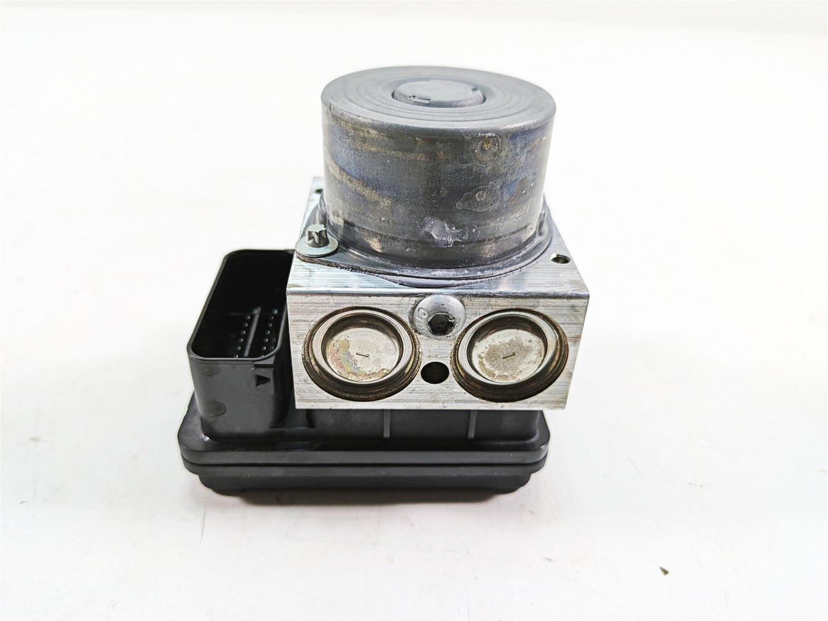 2020 Aprilia Tuono V4 Factory Abs Brake Pump Module Unit 2D000265 2D000264 {{ shop.shopifyCountryName }} - Mototech271