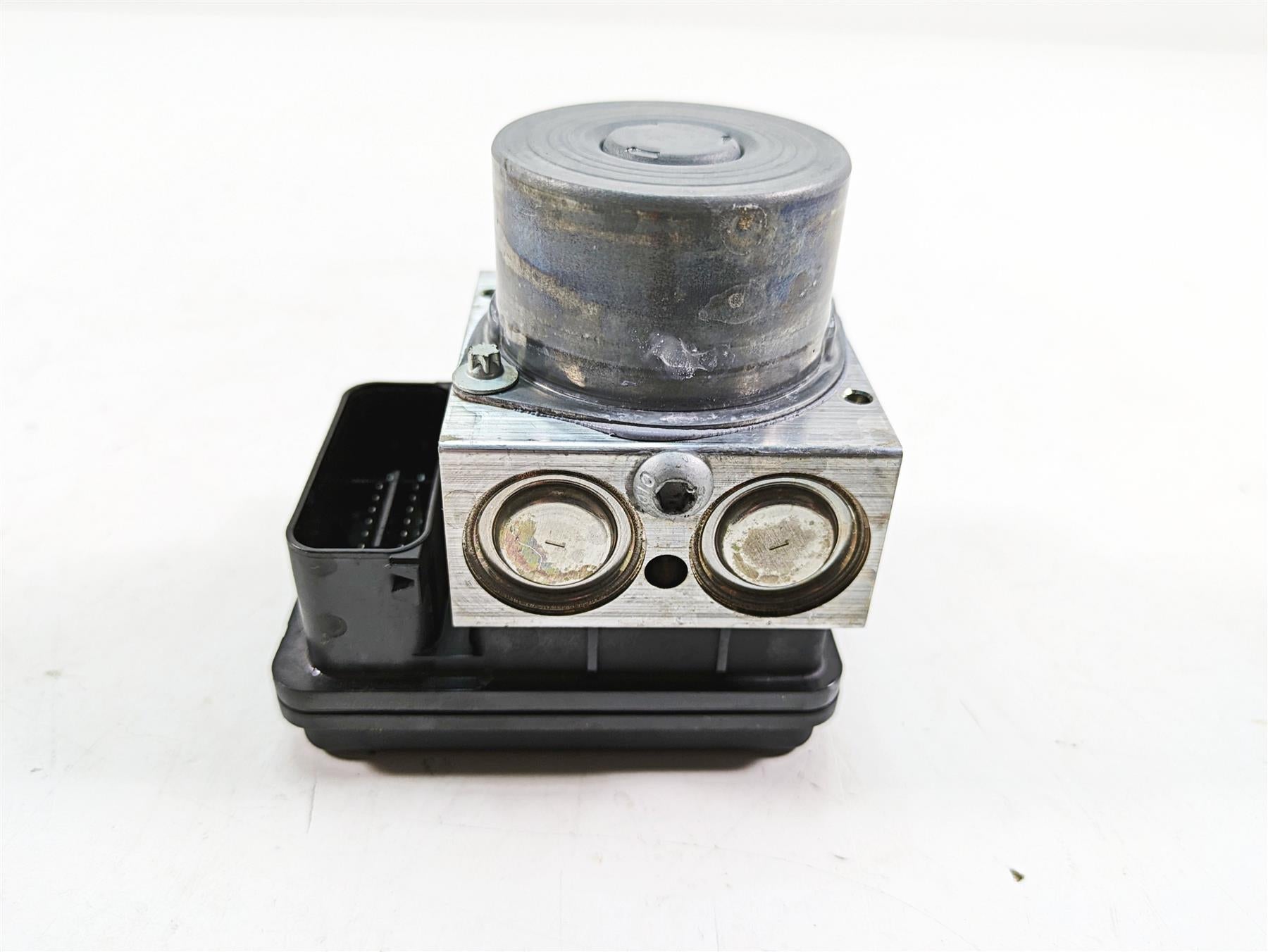 2020 Aprilia Tuono V4 Factory Abs Brake Pump Module Unit 2D000265 2D000264 {{ shop.shopifyCountryName }} - Mototech271