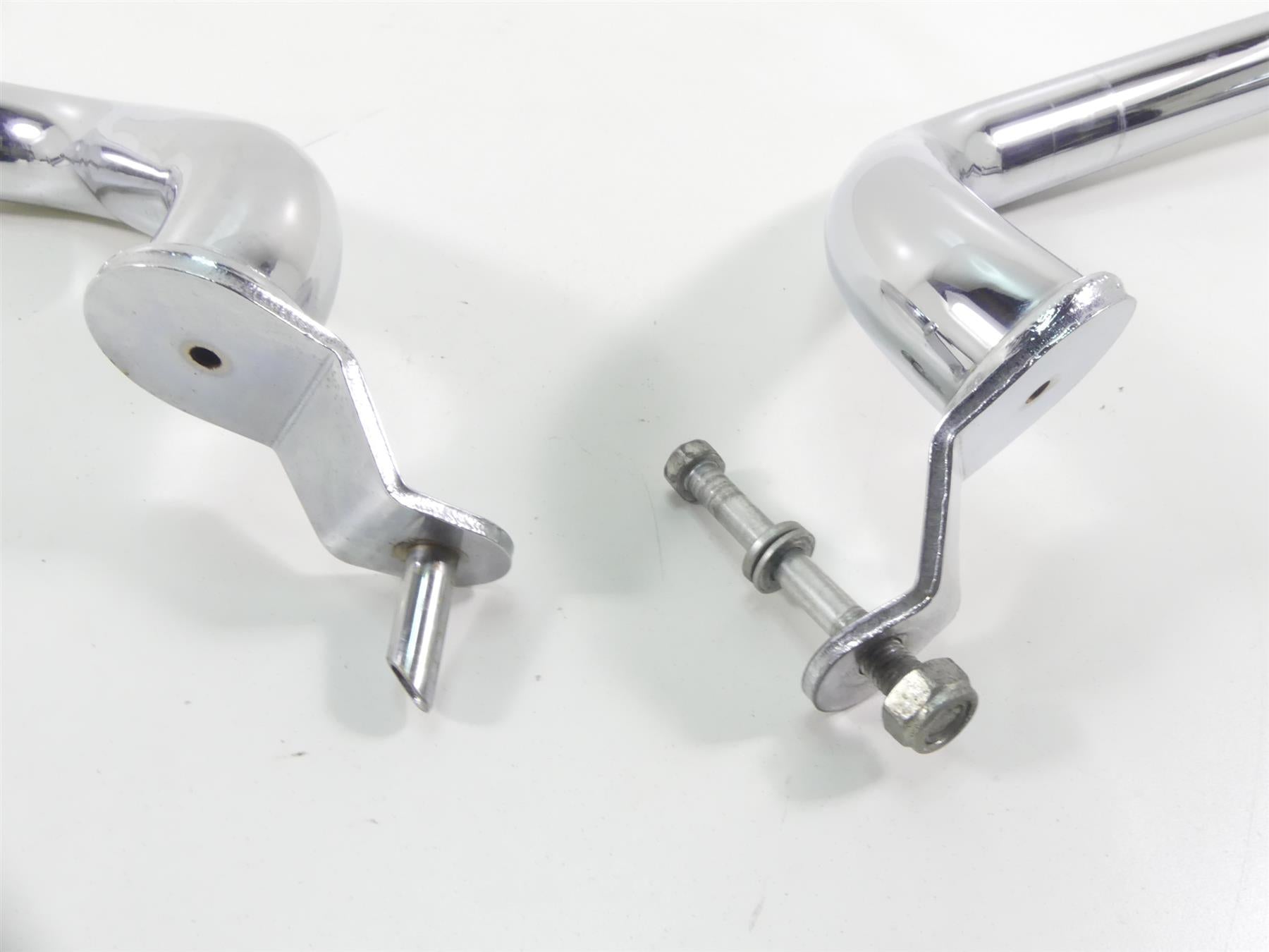 2007 Suzuki M109R VZR1800 Boulevard Chrome Engine Guard Highway Crash Bar {{ shop.shopifyCountryName }} - Mototech271