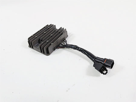 2005 Suzuki VZ800 M50 Boulevard Rectifier Voltage Regulator 32800-47H00 {{ shop.shopifyCountryName }} - Mototech271