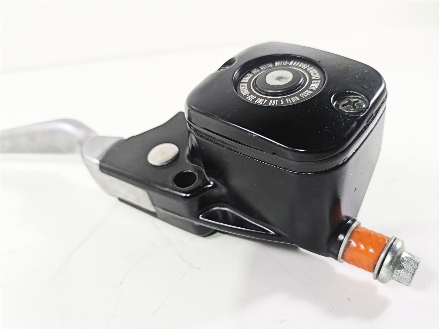 1996 Harley Touring FLHTCUI Electra Glide Front Brake Master Cylinder 41700737 {{ shop.shopifyCountryName }} - Mototech271