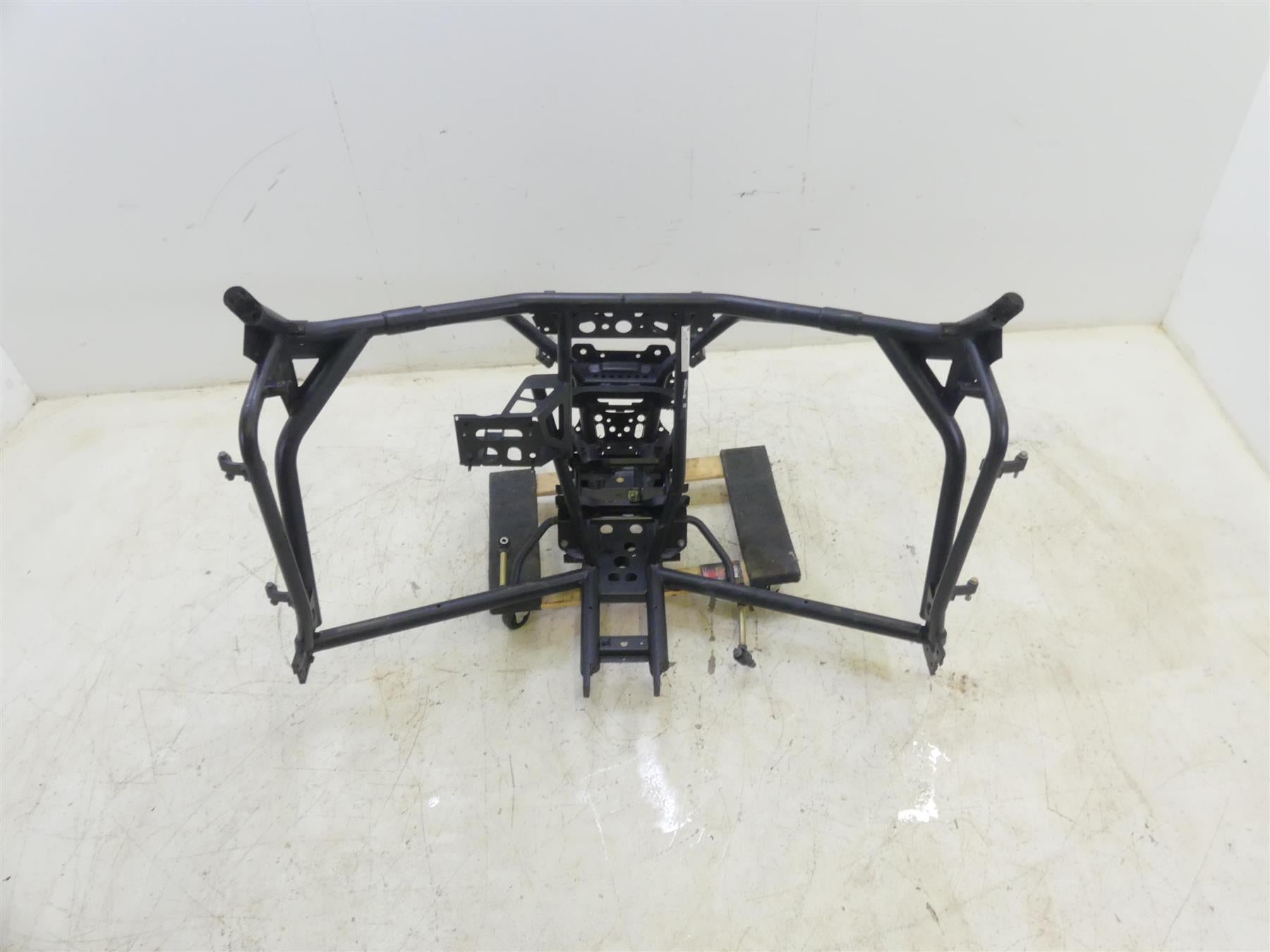2017 Polaris General 1000 Straight Front Subframe Sub Frame 1021696 {{ shop.shopifyCountryName }} - Mototech271