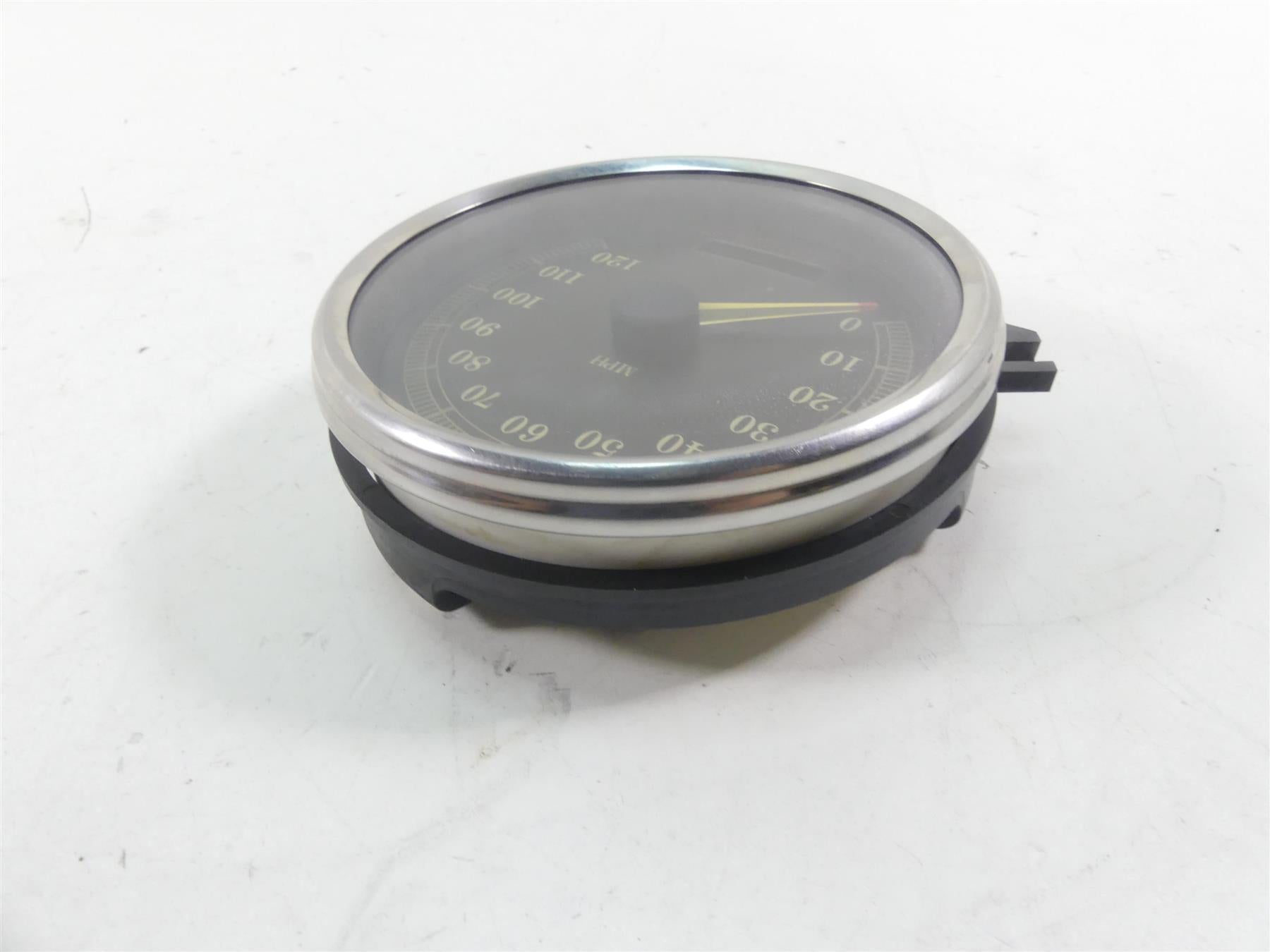 2004 Harley FXDWGI Dyna Wide Glide Speedometer Speedo Instrument - 37K 67410-04 {{ shop.shopifyCountryName }} - Mototech271