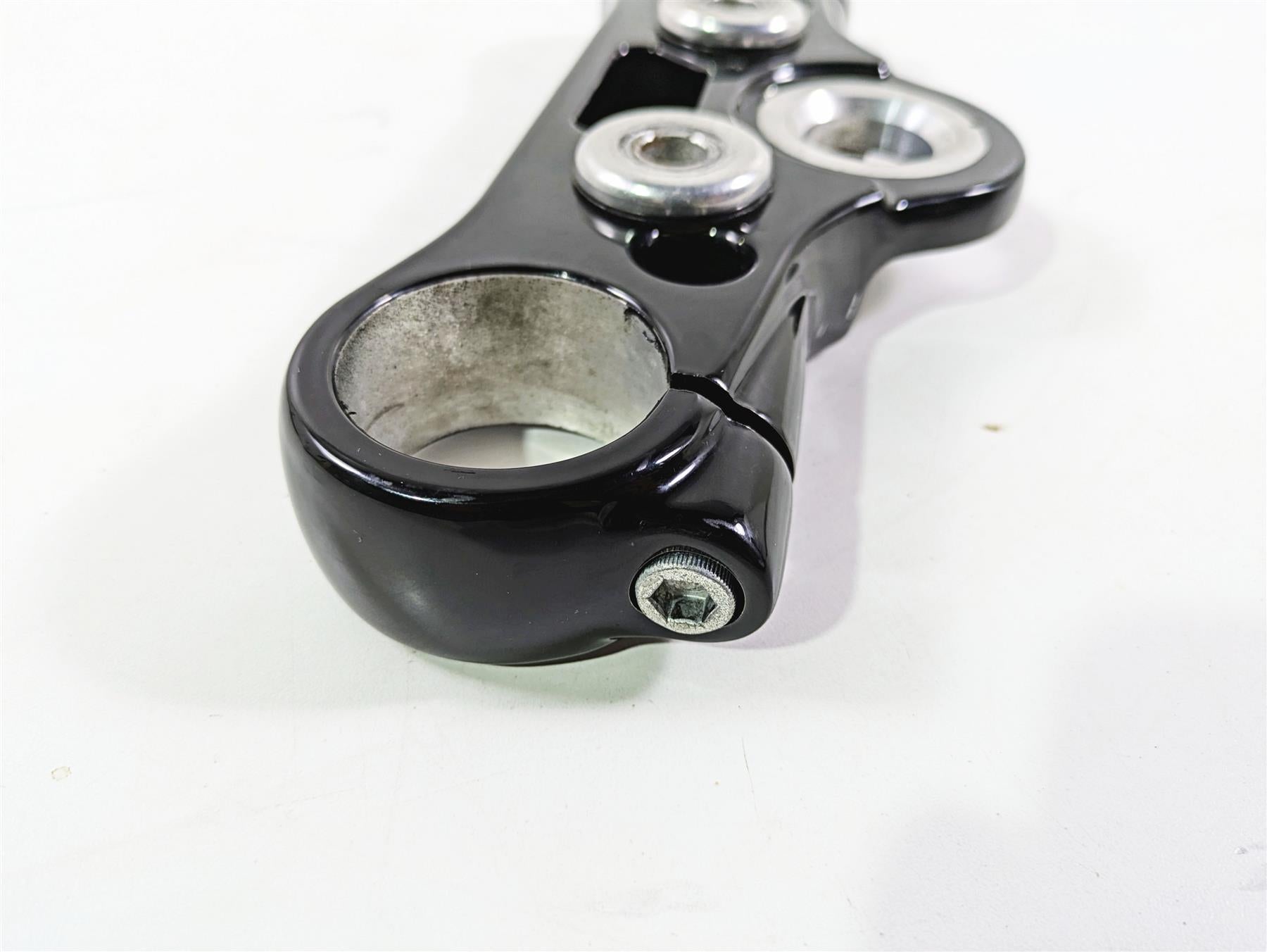 2017 Harley Dyna FXDB Street Bob Upper Triple Tree Steering Clamp 49mm 45900040 {{ shop.shopifyCountryName }} - Mototech271