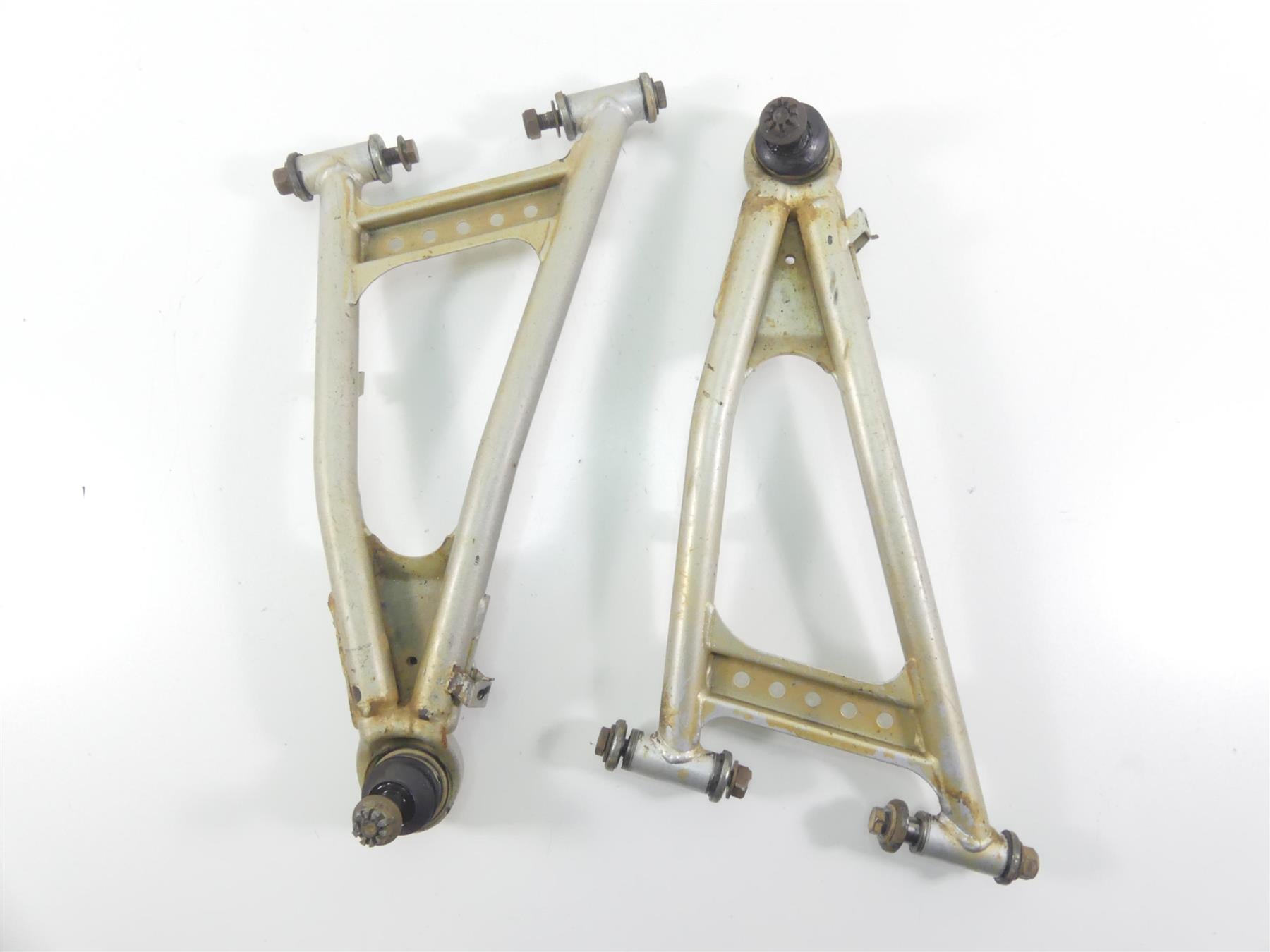 2016 Yamaha YXZ1000 R EPS SE Front Upper Control Arm Set 2HC-F3505-30-00 {{ shop.shopifyCountryName }} - Mototech271