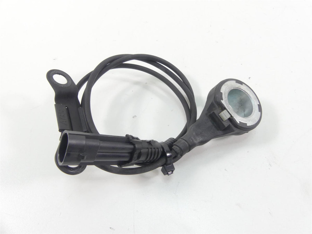 2016 Harley Touring FLHTP Electra Glide Front Abs Brake Speed Sensor 32700015 {{ shop.shopifyCountryName }} - Mototech271
