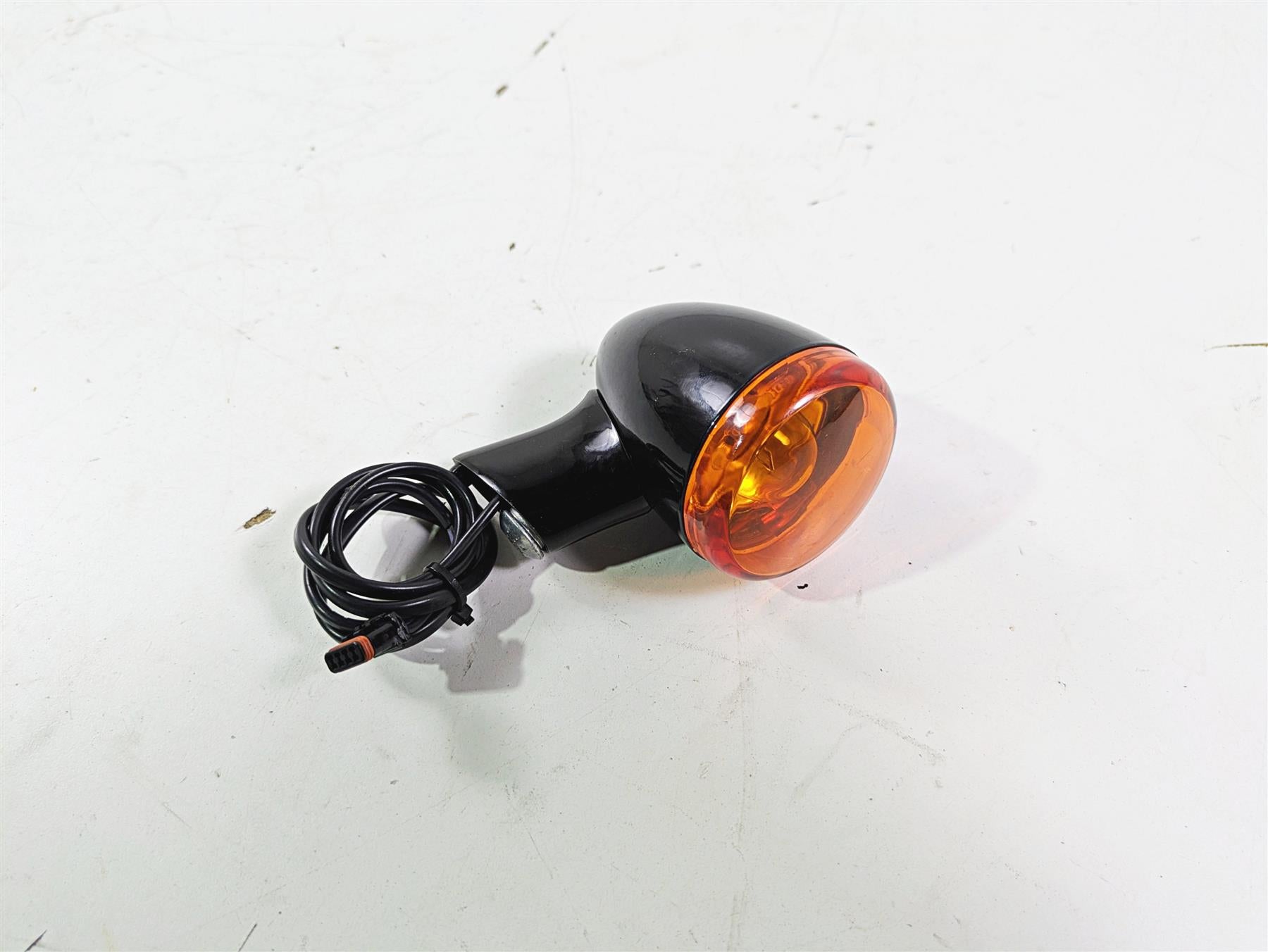 2022 Harley FXLRS Softail Low Rider Right Rear Blinker Turn Signal 69935-08 {{ shop.shopifyCountryName }} - Mototech271