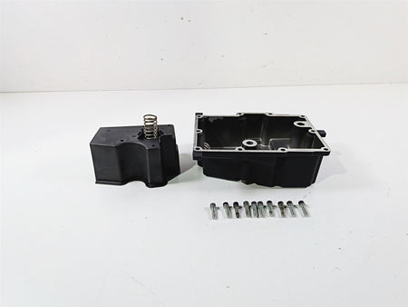 2007 Harley Dyna FXDB Street Bob Transmission Oil Pan & Baffle Set 26071-02 {{ shop.shopifyCountryName }} - Mototech271
