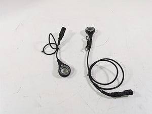 2017 Harley Touring FLHTKSE CVO E-Glide Abs Wheel Speed Sensors Set 32700015 | Mototech271
