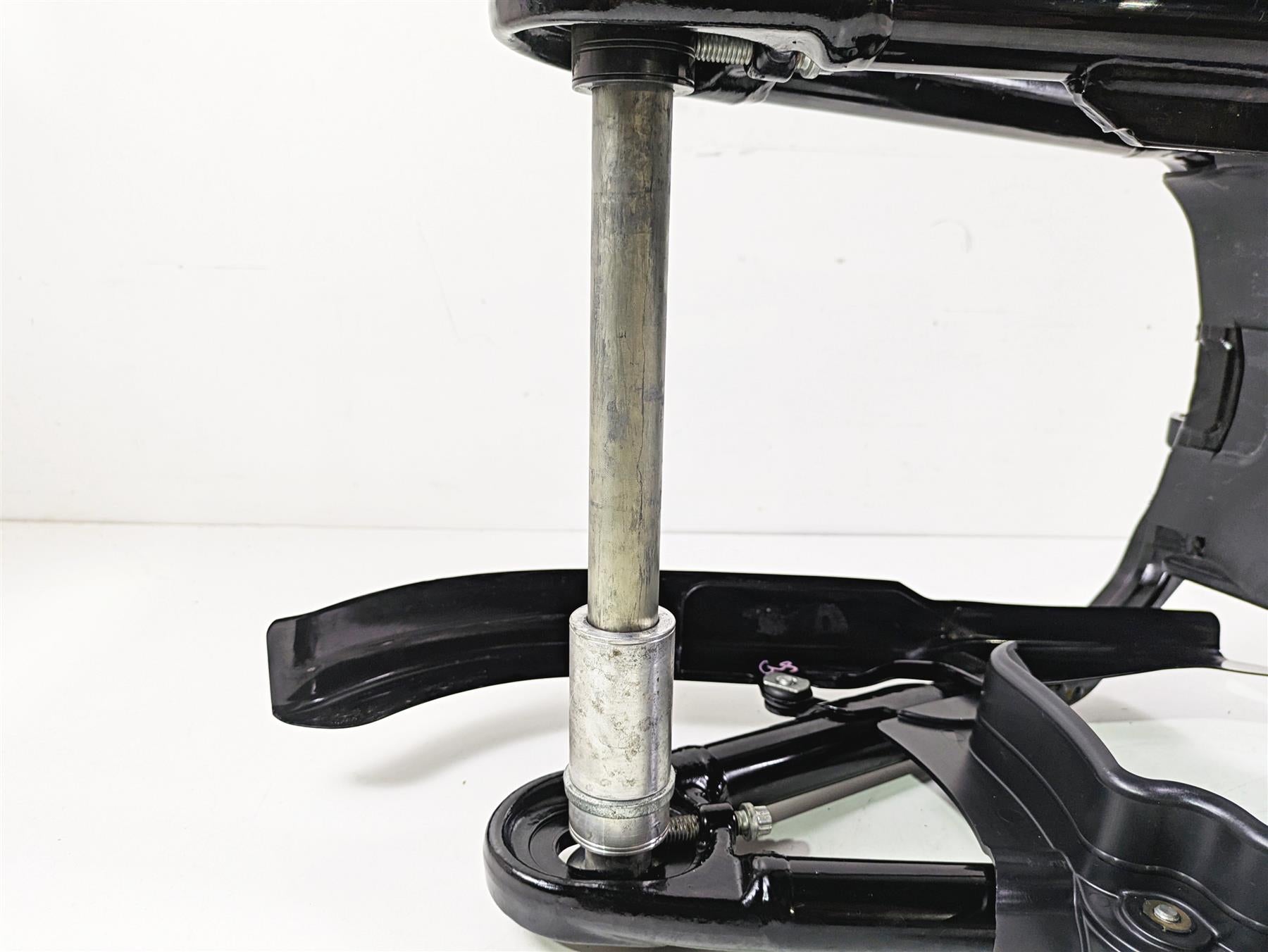 2022 Harley FXLRS Softail Low Rider Rear Swingarm & Axle Set 47400099BHP {{ shop.shopifyCountryName }} - Mototech271
