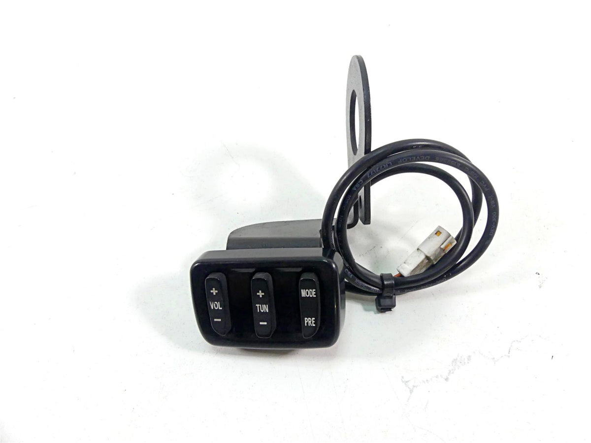 2011 Victory Cross Country Left Hand Radio Control Switch 1017807 1017599 {{ shop.shopifyCountryName }} - Mototech271