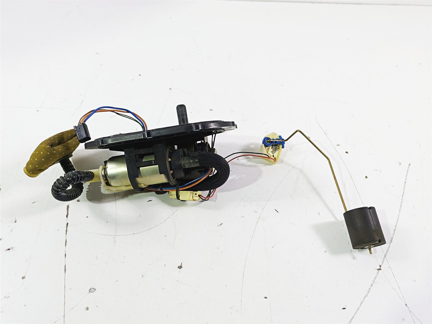 2012 Victory Cross Country Fuel Gas Petrol Pump - Tested 2521020 2521171 {{ shop.shopifyCountryName }} - Mototech271
