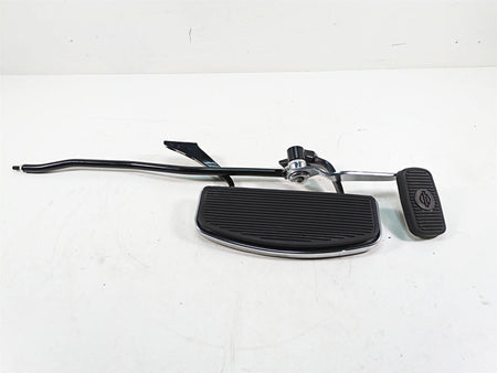 2012 Harley FLD Dyna Switchback Right Floorboard & Brake Pedal Set 54172-12 {{ shop.shopifyCountryName }} - Mototech271