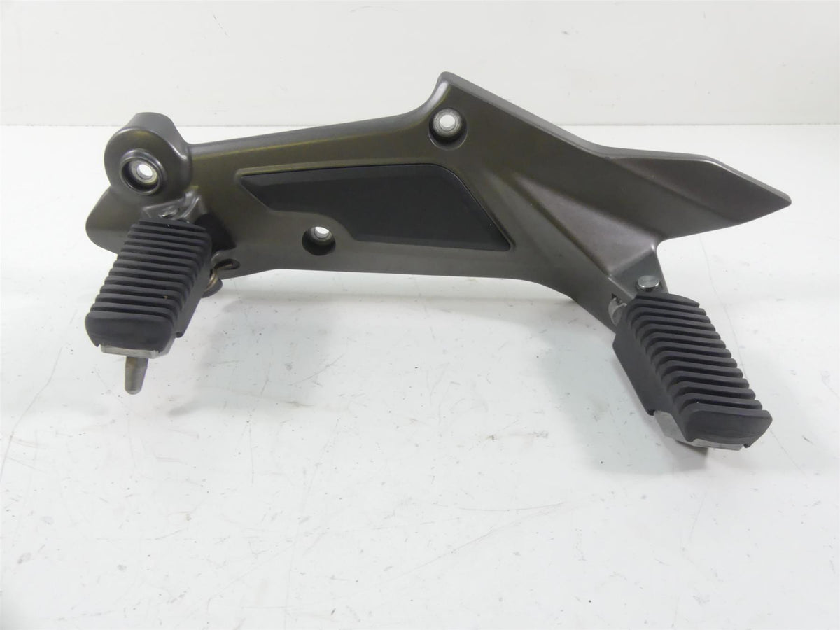 2015 BMW K1600GT K48 Left Rider Passenger Footpeg Foot Peg Rest Set 46717716013 {{ shop.shopifyCountryName }} - Mototech271