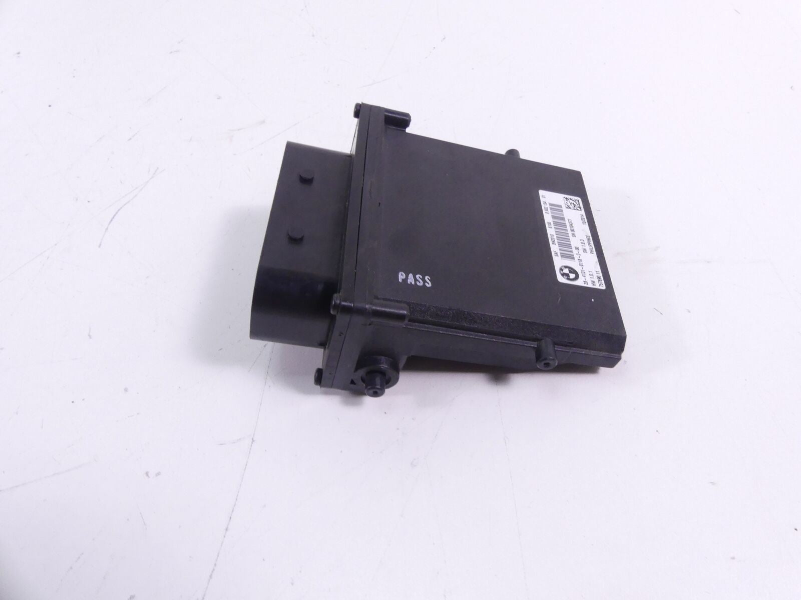2014 BMW R1200 RT RTW K52 Esa Shock Damper Control Module 61358552134 {{ shop.shopifyCountryName }} - Mototech271