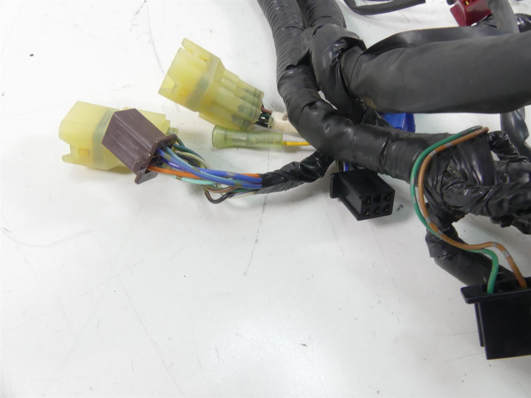 2003 Honda VTX1800 C Main Wiring Harness Loom - No Cut 32100-MCH-830 {{ shop.shopifyCountryName }} - Mototech271