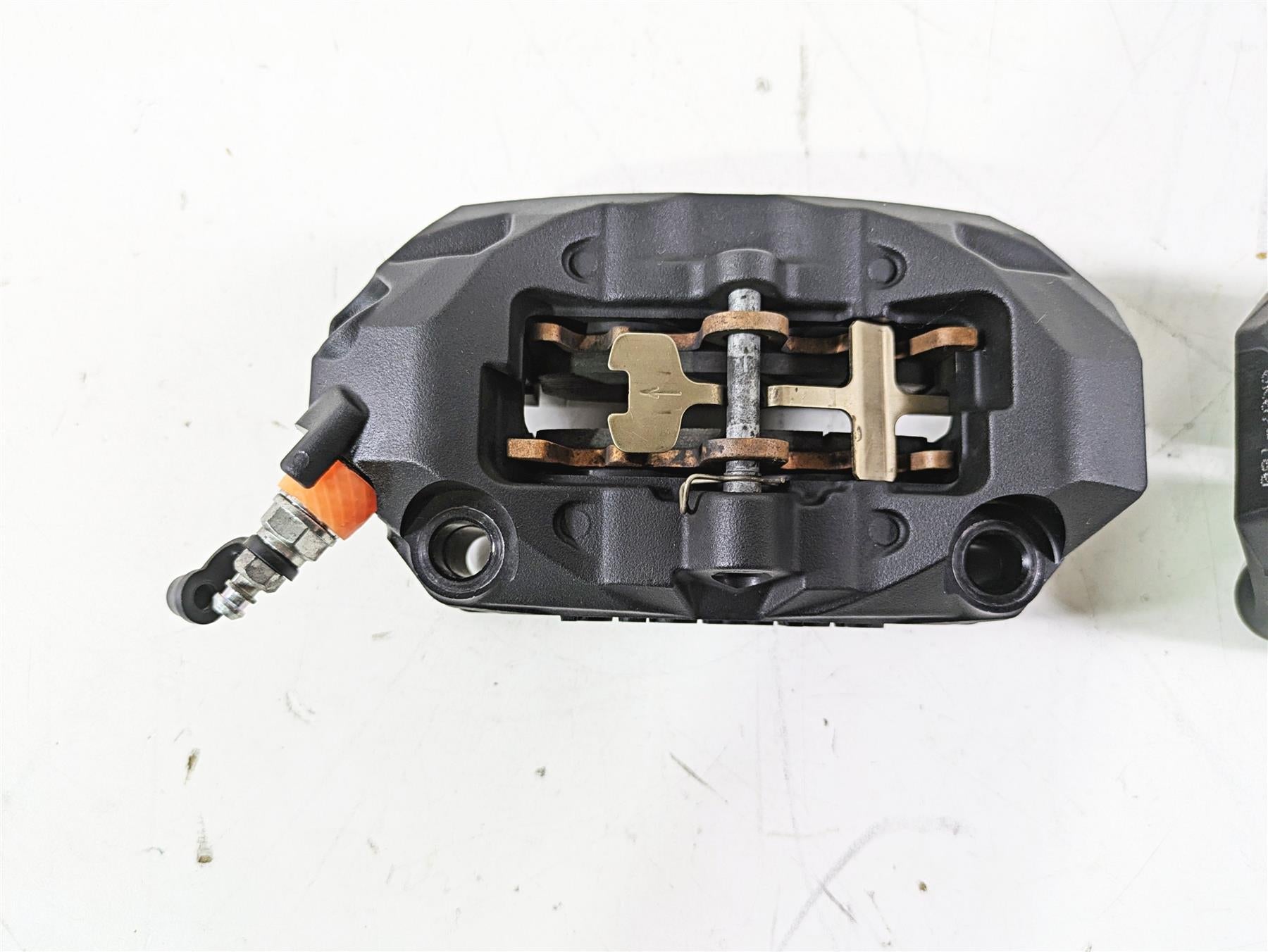 2021 Aprilia RS660 Brembo Monoblock Front Brake Caliper 100mm 2B006451 2B006452 {{ shop.shopifyCountryName }} - Mototech271