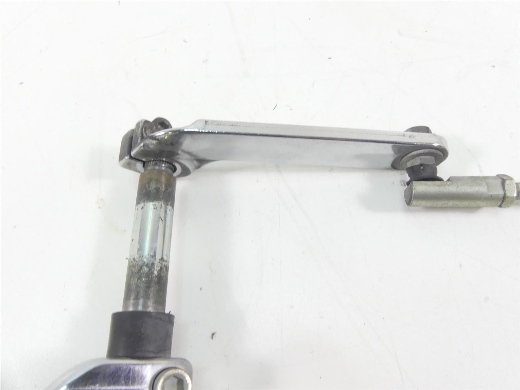 2014 Harley Touring FLHTK Electra Glide Gear Selector Shifter & Linkage 33895-82 {{ shop.shopifyCountryName }} - Mototech271