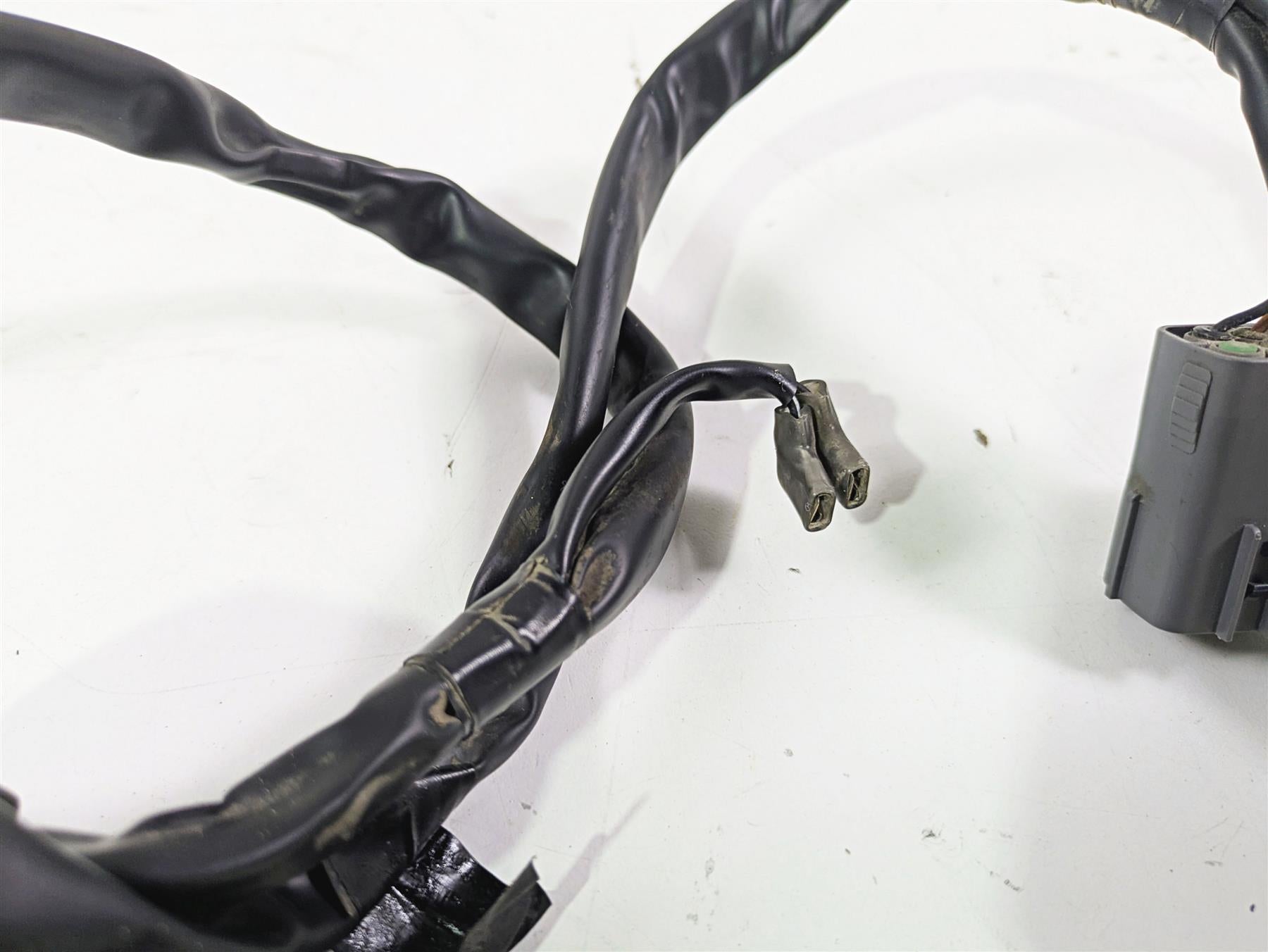 2020 Suzuki V-Strom 1050 XT Left Hand Turn Signal Control Switch 37400-06L00 {{ shop.shopifyCountryName }} - Mototech271