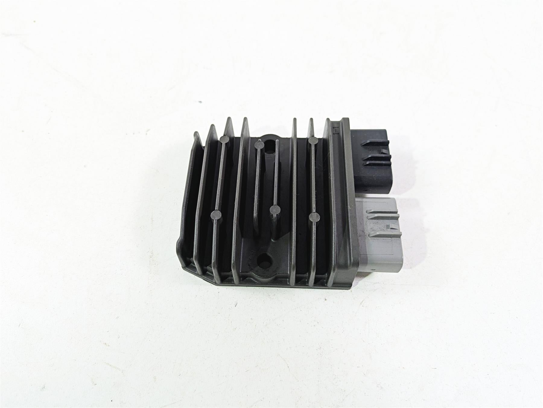 2013 Ducati Hypermotard 821 SP Rectifier Voltage Regulator SH821AA 54040321A {{ shop.shopifyCountryName }} - Mototech271