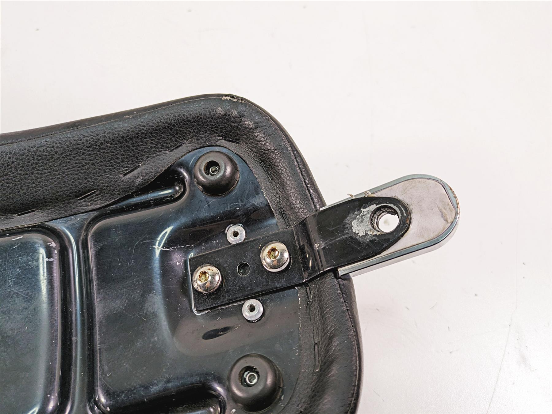 2015 Harley FXDL Dyna Low Rider C.C.Rider Step Up Seat Saddle - Read S11 {{ shop.shopifyCountryName }} - Mototech271