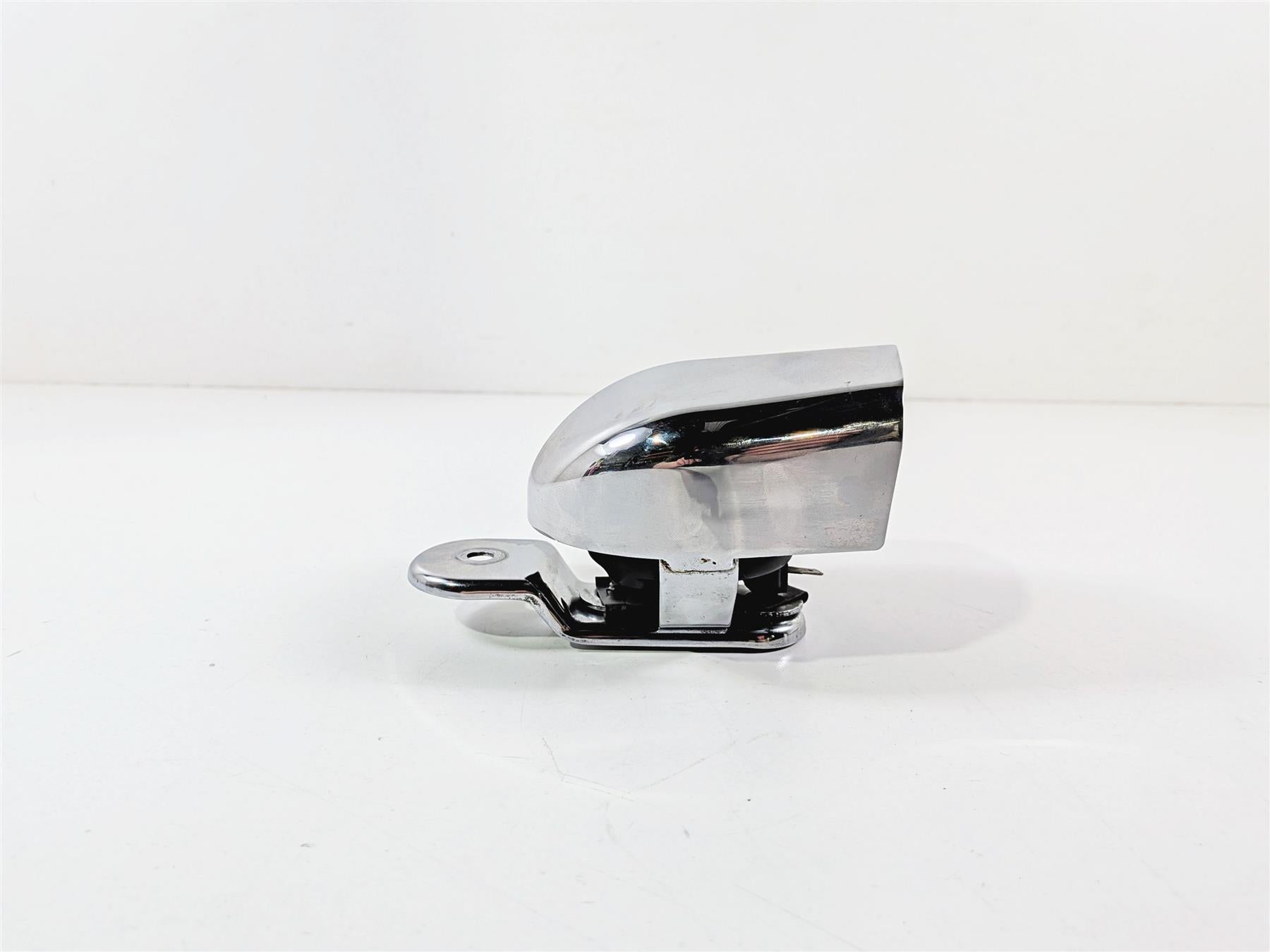 2016 Harley Touring FLHX Street Glide Horn & Chrome Cover 61300478 {{ shop.shopifyCountryName }} - Mototech271