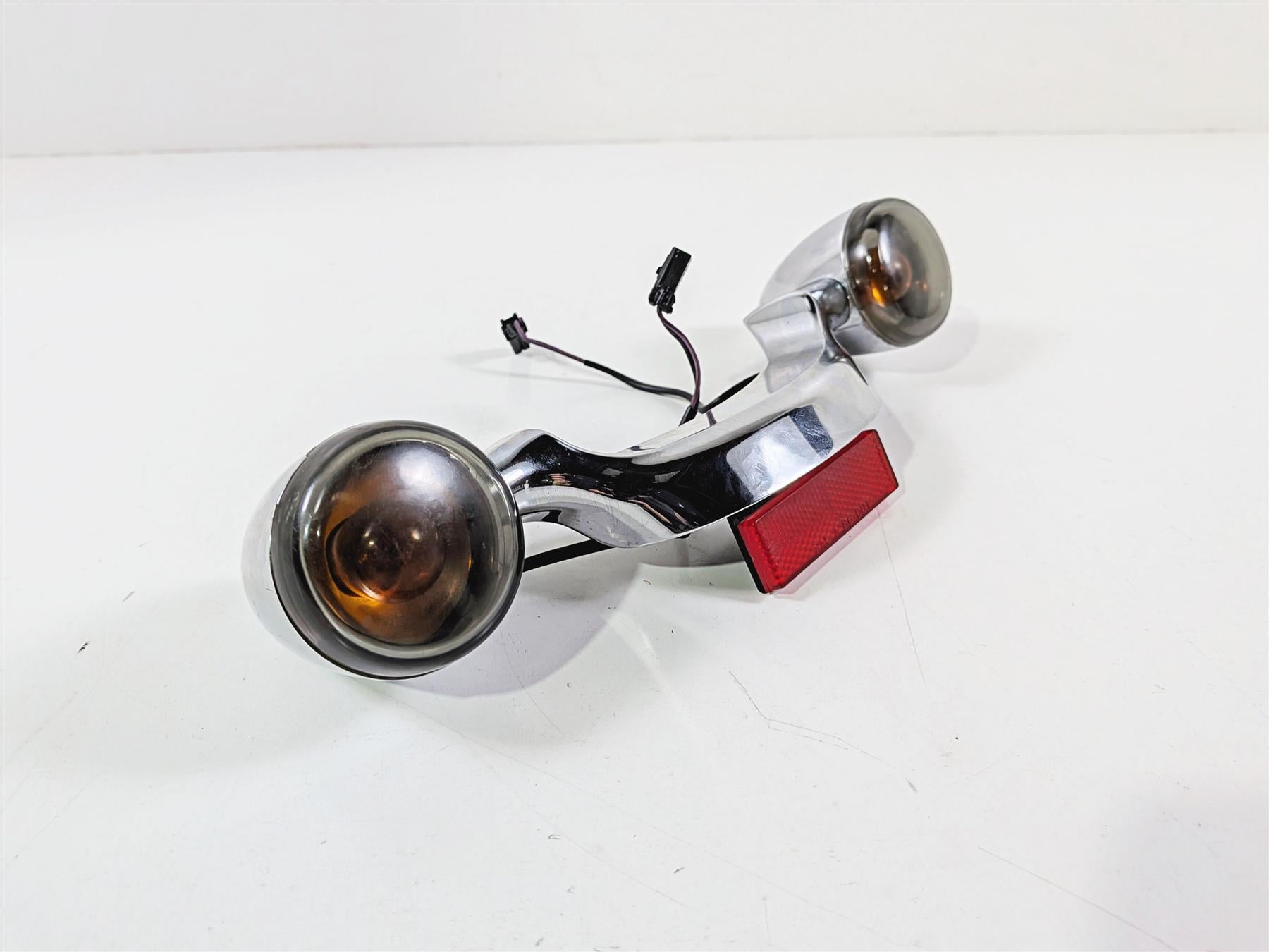 2011 Harley Touring FLHTCU CVO Electra Glide Rear Turn Signal Bar 69824-09-Mototech271