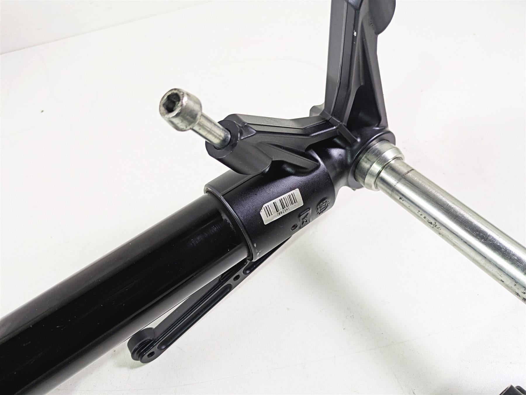 2013 Ducati Hypermotard 821 SP Straight Front Forks Triple Tree Set 34420531C {{ shop.shopifyCountryName }} - Mototech271