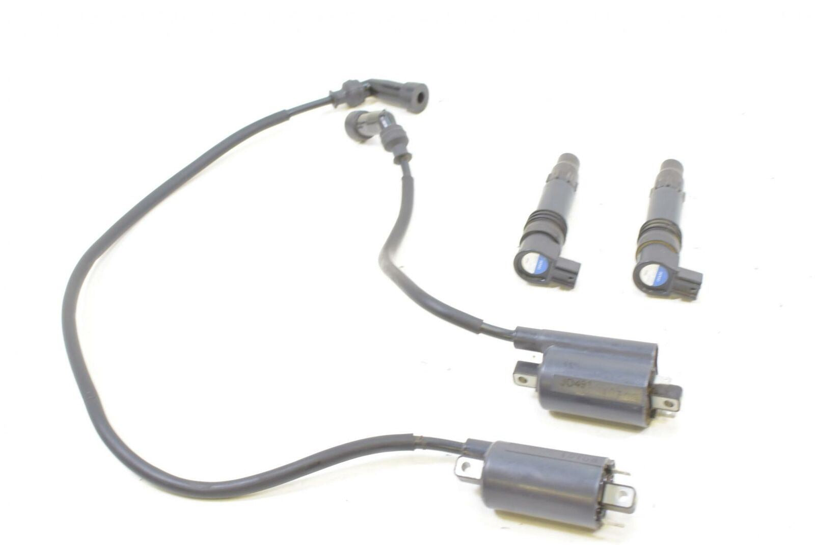 2017 Suzuki M109R VZR1800 Boulevard Complete Ignition Coil Set 33410-35F11 {{ shop.shopifyCountryName }} - Mototech271