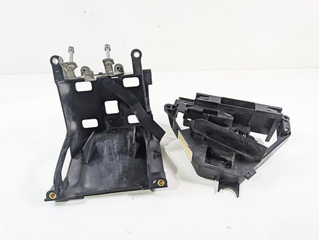 2020 Harley Touring FLTRK Road Glide Battery Electrical Tray -Read 69200175 {{ shop.shopifyCountryName }} - Mototech271