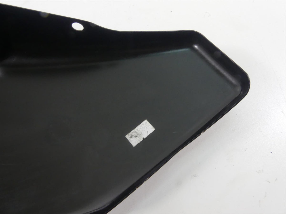 2018 Harley Sportster XL1200 Custom Right Side Cover Oil Tank Cover 57200092 {{ shop.shopifyCountryName }} - Mototech271